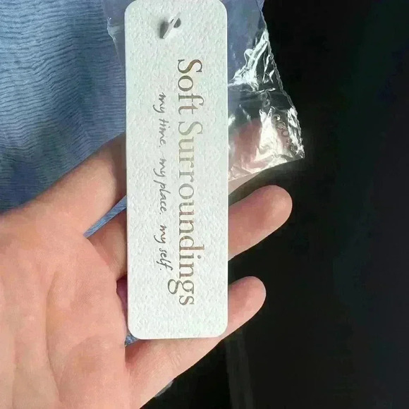 Soft Surroundings Silk Romance Top in Blue Heron Women’s Sm NWT - Picture 4 of 8